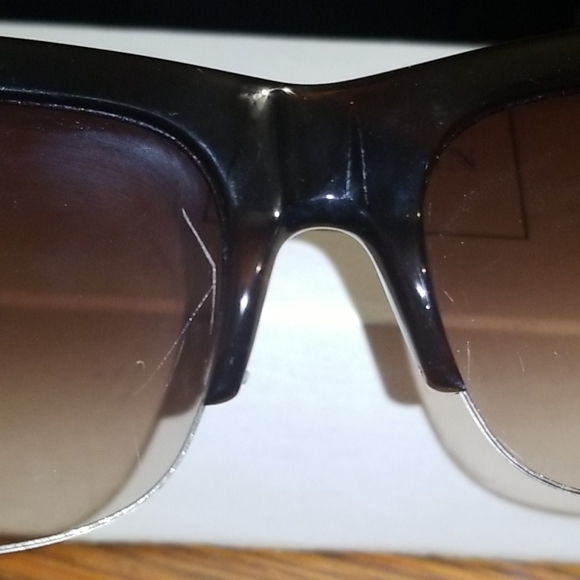 Balmain Unisex Stars Sunglasses in Tortoise brown - Picture 8 of 10